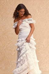 One-Shoulder Ruffled Hollow Swing Graceful Lace Patchwork Long Dress