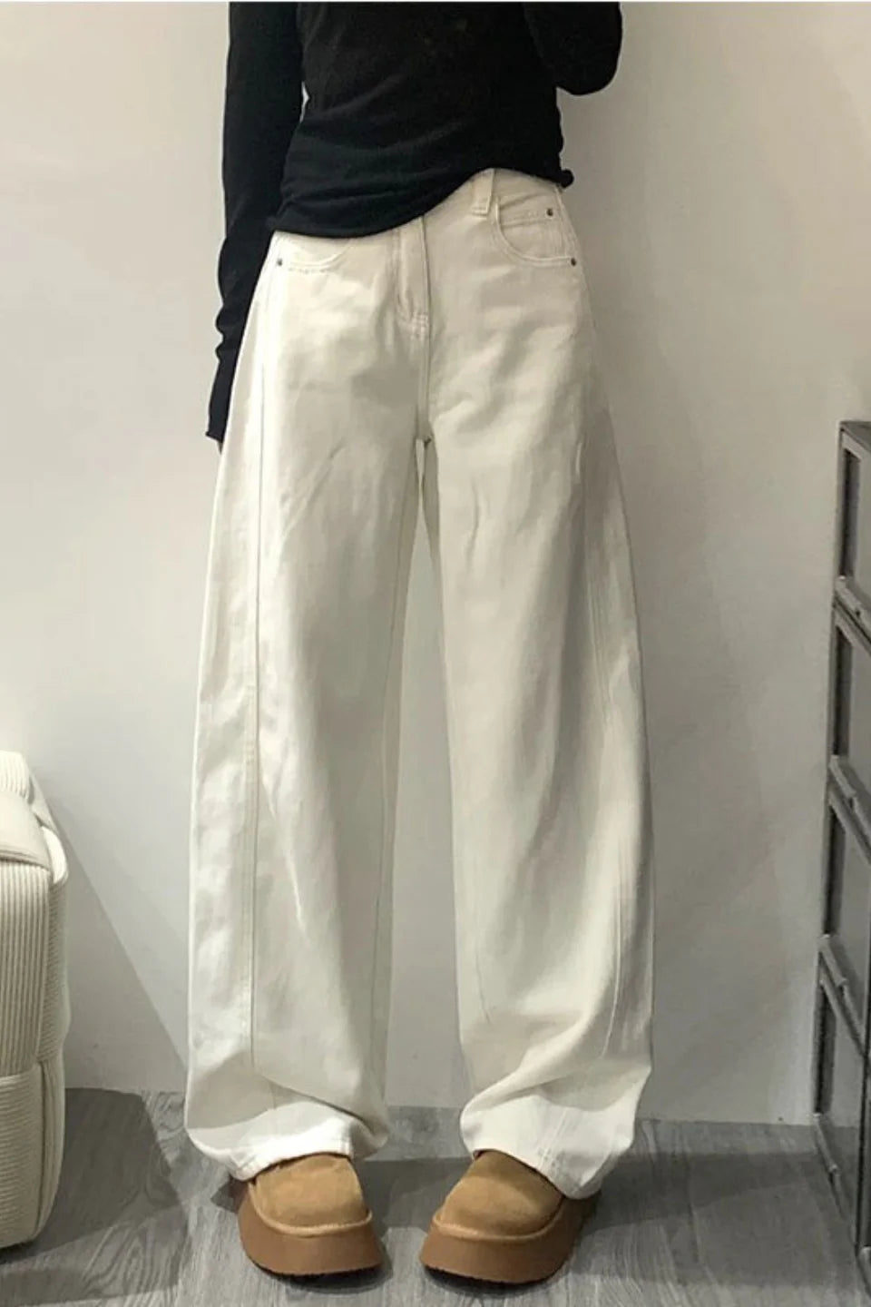 Curved Hem Straight Leg Wide Leg Jeans