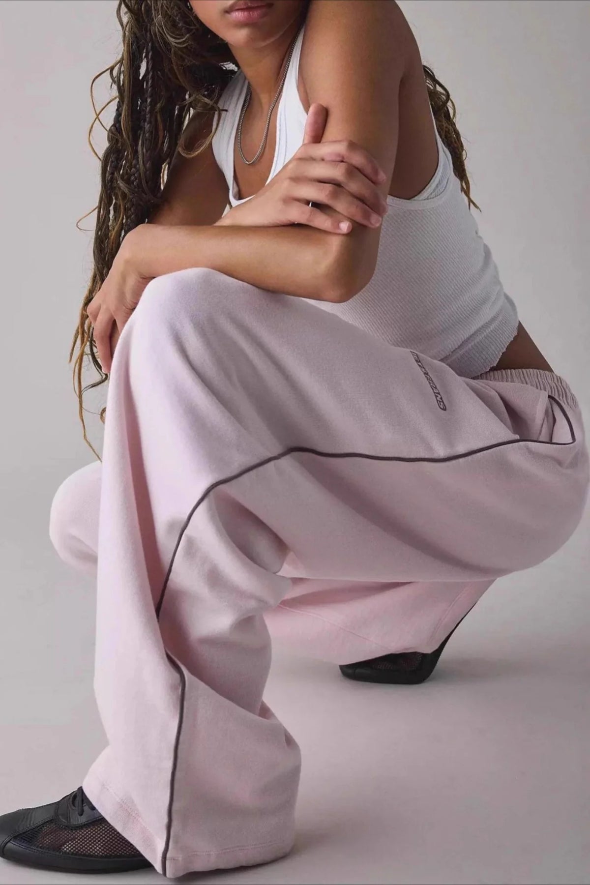 Embroidered Elastic Waist Loose Straight Pants