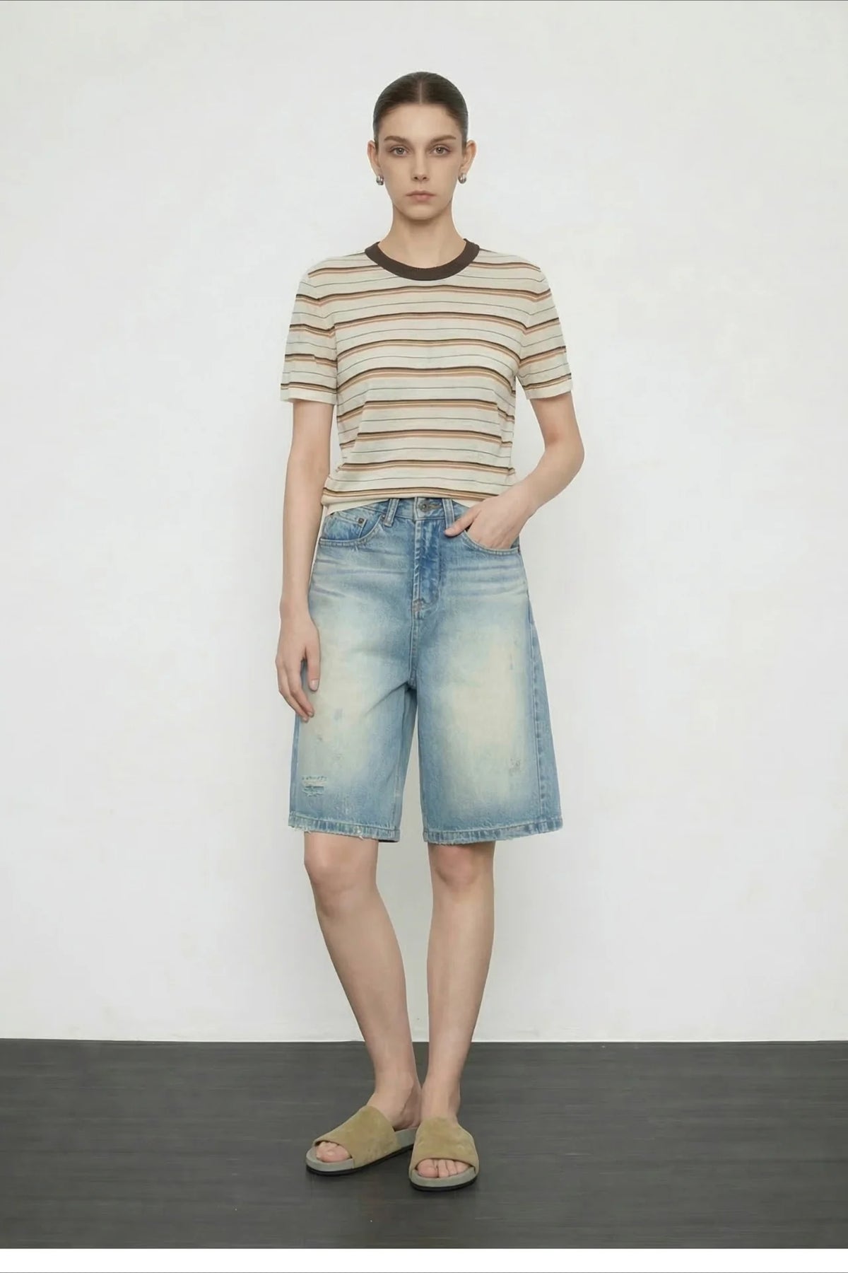 Vintage Wash Straight Cutoff Shorts